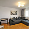 Apartament decomandat, cu vedere deosebita, mobilat si utilat.  thumb 3