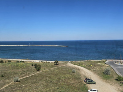 Apartament 3 camere de inchiriat | Faleza Nord