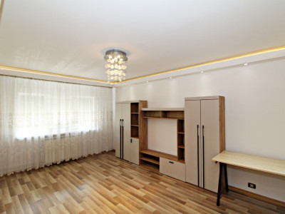 Dezrobirii - IS-uri, ap. renovat capital, loc de parcare, comision 0%