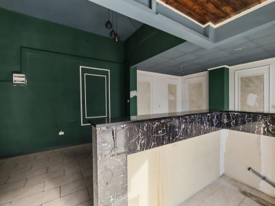 Km 5 - spatiu comercial stradal, cu vad auto / pietonal
